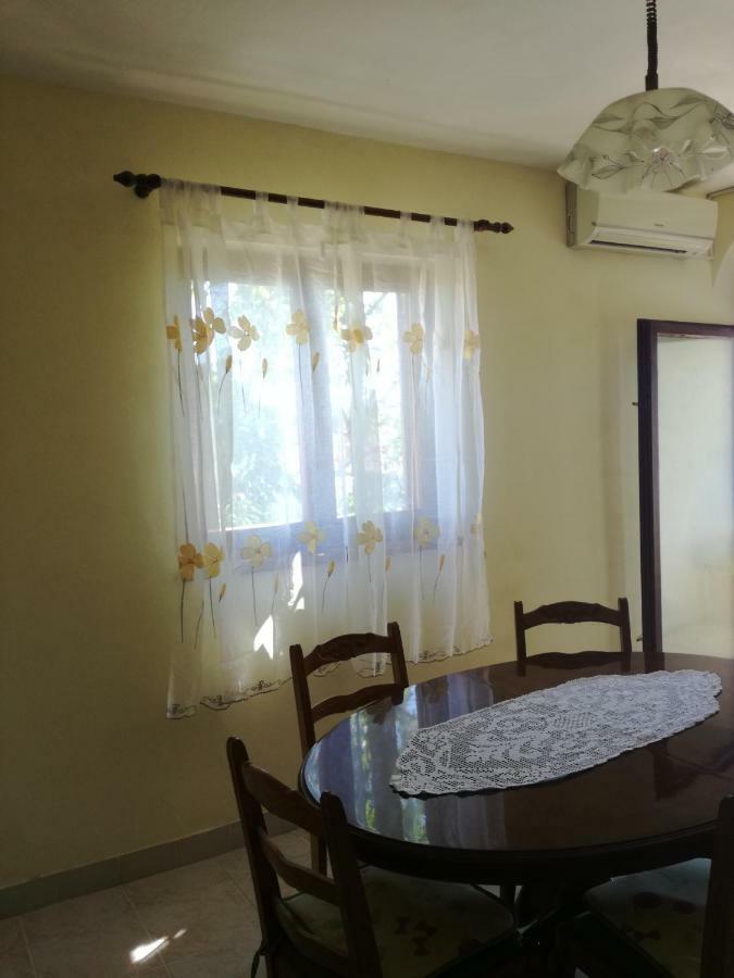 Villa Letina Sukošan Екстериор снимка